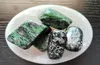 35cm 광택 루비 Zoisite 거친 손바닥 돌기 자연 보석 자연스러운 aweolite Ruby Zoisite Healing Natural Stones and Minerals6211604