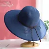 Breda randen hattar hink hattar 2024 Summer Sun Hat Childrens Sunshade Straw Hat Leisure Big Eaf Beach Hat Elegant Foldble Sun Hat For Beach Potage 240407