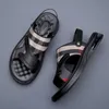Пляжные сандалии сандалии нельзя досуг спортивные приморские приморские дышащие сандалис de hombre shinelo sandal для мужчин 240403