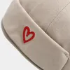 Berets Fashion Vintage Heart Sticker