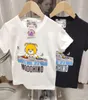Luxury Designer Tees Kids Fashion Tshirts Boys Girls Summer Caual Letter Printed tricolor bear Tops Baby Child T Shirts Stylish T8361081