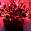Dekoracyjne kwiaty Halloweenowe wieńce gałek ocznych LED Dead gałęzie wieniec oświetlenie Straszny festiwal festiwalowy wisior do drzwi