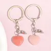 Keychains Lonyards Nouveau design Kelechain Crystal Quartz Stone Heart Key Ring Magnetic Button Chains For Couple Friend Gifts Bijoux DIY Q240403