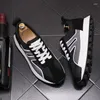 Casual Shoes Modes Herren -Mesh atmungsable Plattform Schnürung Kausaler Wohnungen Männliche Sportläufer Walking Sneakers Zapatos Hombre