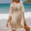 Designer Fashion Vacation Hand Hook Couleur solide Patchwork Robe de plage petite protection au soleil frange