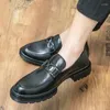 Dress Shoes Heren 2024 Britse brogue Black Black Leather Business Formal Wear Spring en herfsthoogte toenemende wo