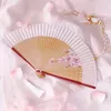 Figurine decorative ventola di seta classica Donne portatili portatili dipingono il regalo pieghevole di bambù estate cinese piccoli fan del cosplay Hanfu Abanicos Para Boda