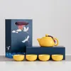 Teaware sätter högkvalitativt te 1teapot 4teacup keramisk bärbar porslin service gaiwan cups ceremoni tekanna presentförpackning