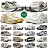 Men Women Running Shoes Metallic Plum Bright Lime Classic Red Graphite Oyster Gray Cream Solar Power Oatmeal Pure Silver White Orange Mens Trainer