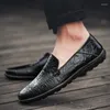 Casual schoenen Reetene echte lederen mannen comfortabel slip-on rijden buiten flats loafers zapatos hombre 37-47