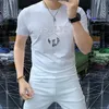 Nowe Hotsales 2024 Luksusowy styl męskie koszulki męskie designer T koszule czarne białe koszulki Mężczyźni Summer Fashion Casual Street Tops Plus Size M-5xl