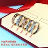 Luxe ringen Designer Gold Ploated Card met rijen diamant Japans en Koreaans niet -vervagende netwerk Rood paar sieradenring met logo