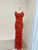 Casual Dresses 2024 Kvinnors sexiga stropplösa siden Rose Print Backless Long Sling Dress - Elegant