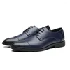 Kledingschoenen maat 37-48 Leather Derby 2024 Pak Business Office Men Wedding Formeel voor rood zwart geelblauw