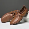 Повседневная обувь мода роскошные мужчины лоферы дышащие полой квартиры высококачественные дизайнерские дизайнерские кроссовки