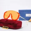 Modèle de lunettes de soleil de haute qualité Double Designer Men Bridge Femmes Loyaux classiques Lentures de soleil Lentes anti-radiation Polarisé Lentes rétro Eyeglass avec Original
