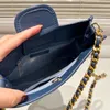 CC Tasarımcı Kadınlar Yüksek Kaliteli Yıkanmış Denim Hobo Çanta Under Emfil Çanta Elmas Ekose Kapitone Deri Deri Omuz Çantası Crossbody Bag Çanta