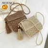 Totes Beach Vacation Sacs With Tassels Summer Paille Crossbody Purse à main le volet de mode décontracté à la main Pocket Hollow-out pour les vacances en bord de mer