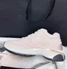 2024 scarpe da corsa designer sneaker da donna scarpe casual di lusso di lusso classico allenatore classico sdfsf tessuto in pelle scamosciata Effetto città gsfs dimensione