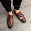 Casual schoenen Fashion Lederen Leisure Comfy Loafers Men Italiaanse Tassel Gentleman Sapato Social Masculino II