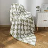 Blankets Checkerboard Pattern Office Blanket Soft Plush Comfortable Cover Up For Living Room Backdrop Dorm