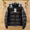 Mens Down Jacket Designer Fashion Puffer Puffer Vestes Winter Woman Classic Parkas Coat élégant Mouilles à capuche Man Swear S-5XL 23FW