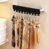 Kapity kulowe Organizator baseballowy Włocierz 10 Clip Hat Rack Sockro Socks Scarf Storage Baseball Wyświetlacz Q240403