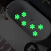 Mattes de bain Stickers de baignoires non glissantes 6pcs anti-bandes brillent dans la douche noire de sécurité fleur forme mignonne belle salle de bains