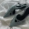 Elbise ayakkabıları toka kayış demin kadınlar Slingbacks seksi ince topuk sivri ayak parmağı