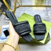 Designerinnen Frauen Sandalen flache Hausschuhe Denim Slides Strand Gelee Gummi-Drehbuch Slipper gestickter Sommer Herbst Mules Outdoor Wasserddanelungen 35-42