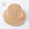 Handgemaakte dames haken natuurlijke raffia stro kumer hoed voor lente zomerstrand floppy visser caps y240320