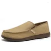 Casual schoenen mannen canvas boot 2024 zomer mode ademende zachte rijmerk lichtwe tegen slip-on loafers plus size size