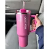 Stanleiness The Quencher H20 40oz mokken Cosmo Pink Parade Tumblers Geïsoleerde autocups roestvrijstalen koffie Termos Tumbler Valentines Day Gift Pink Sparkle 11 7Z6Y