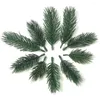 Dekorative Blumen 10pcs Künstliche Kiefernnadeln Gefälschte Pflanze für Weihnachtsdekorationen Wohnkultur Jahr 2024 DIY BRÜFUNG GARLANDS Geschenk