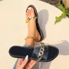 Sandaler Alionly Metal Buckle Fashion Flat Bottom Slippers Outside Wear Open Toe Shoes for Women 2024 Summer PVC Transparent