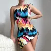 Kvinnors badkläder 2024 Fashion Färgglada tryckta Bikini Treverk Set Sexig täckning på axlarna