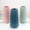 Vasen Einfache Kunststoffvase Trocken und nasse Blütenanordnung Behälter Nordischer Stil Blumendekoration Nachahmung Porzellan