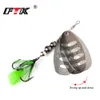 FTK Metal pesca ad esca spinner esca 8g 13g 19g cucchiaio esche per bassi con ganci di piume Wobblers Pike Tackle 240327