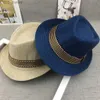 Szerokie grzbiet czapki wiadra retro chłopcy i dziewczęta Baby Curled Trilby Fedora Hat Clip Crown Jazz Childrens Short YQ240407