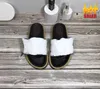 2024 Sandálias de travesseiro de piscina de designer de luxo Casais Slippers Men Women Summer Shoes Fashion Fashion Beach Slippers