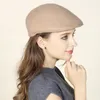 Berets Ladies Wool Hat Kobieta moda Beret Peret Cap Offid Cap Słodka wełniana wełniana podróż B-7760