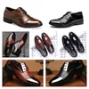 Black casual schoenen voor multi-stijl lederen casual schoenen, grote zakelijke jurk puntige tie-up trouwschoen