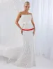 Elegant te längd Mors klänningar spetsar Mor till bruden klänningar skopa hals bröllop gästklänning med ärmar en linje plus storlek formella klänningar