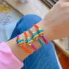 Bracelets 5pcs faits à la main Bracet de corde tressée colorée