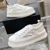 Designer Chanells Shoe Small Fragrant Wind Thick Sole Casual Canvas Shoes for Women Four Seasons New Versatile Matsuke Little White Heightening Biscuit Channells