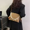 Çantalar bayan plaj ilkbahar ve yaz moda çim dokuma püskül çevirmiş zarf çanta dokuma tek omuz benzersiz çapraz crossbody