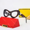 Trendy Triangle Sunglasses For Women Designer Mens Polarized Sunglasses Outdoor Fashion Eyeglasses Driving Travel Leisure Sun Glasses With Box