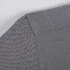 Mentille à manches longues à manches longues Oxford Single Patch Pocket Simple Design Casual StandardFit Buttondown Colrs Shirts 240322