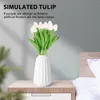 Dekorative Blumen 20pcs Weiß 13,8 Zoll künstliche Tulpen für die Hochzeit der Partydekoration