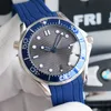 Mens Watch Designer Watches High Quality Sea 300 med rörelsefunktion 42/44mm Automatisk Mekanisk klocka 904L Rostfritt stål Sapphire Watertproof med modebox